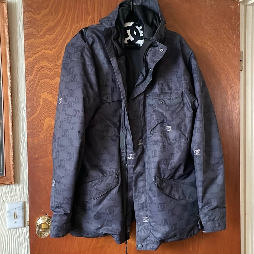 Men’s DC snowboarding jacket